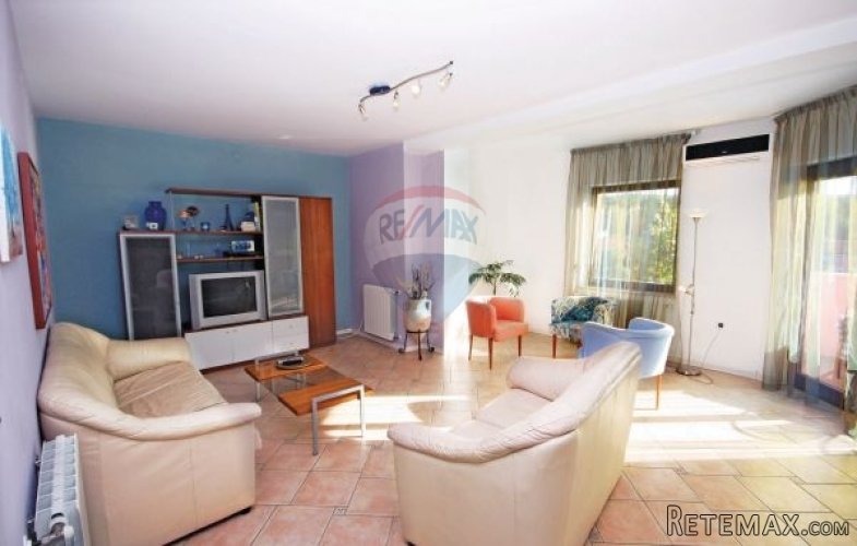APARTMANSKA KUĆA U BLIZINI MORA - 4