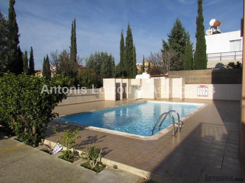2 Bed Apartment in Universal - 2