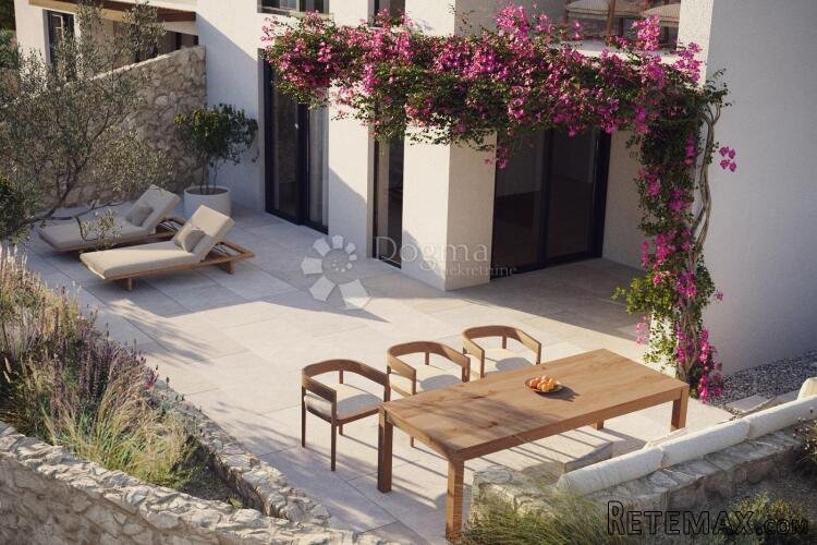 Vodice - kuća duplex sa pogledom na more