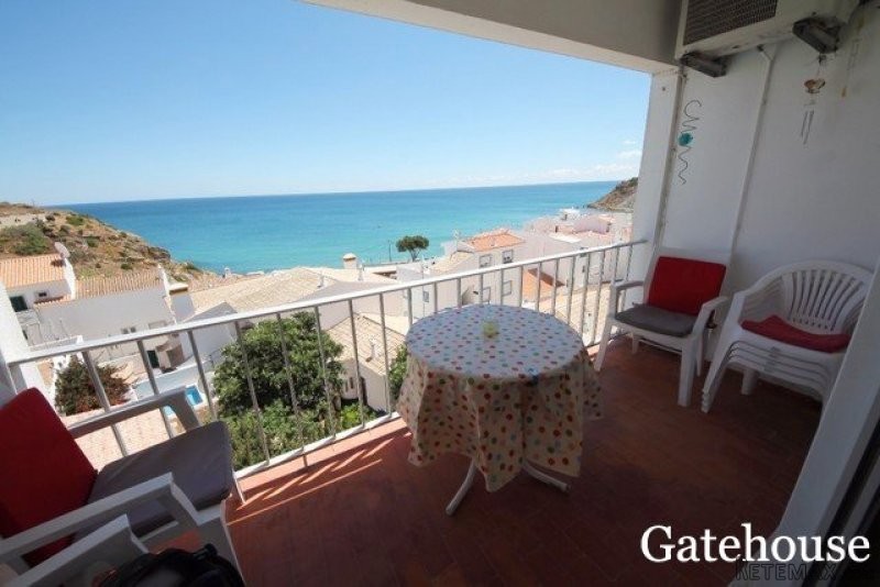 Portugal Top Floor Apartment For Sale.. - 2