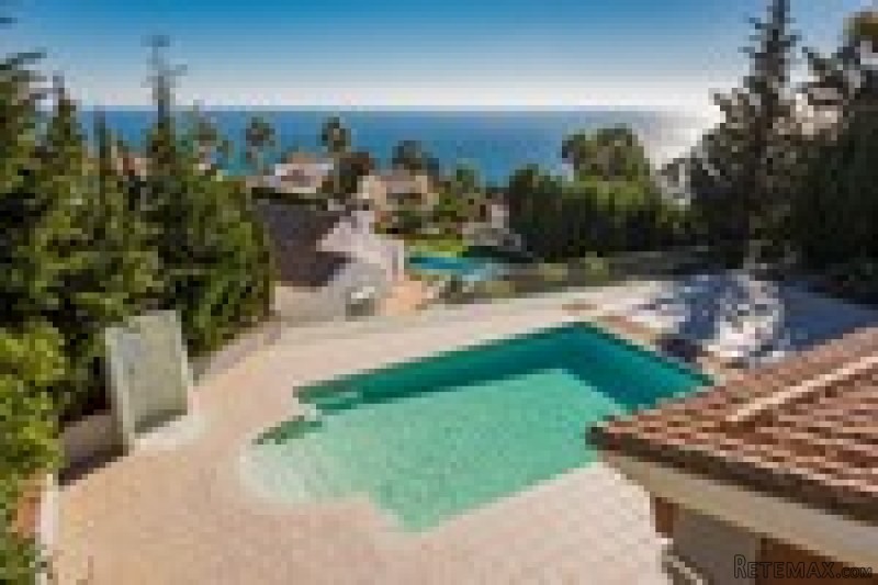 4 Bedrooms - Villa - Malaga - For Sale - 2