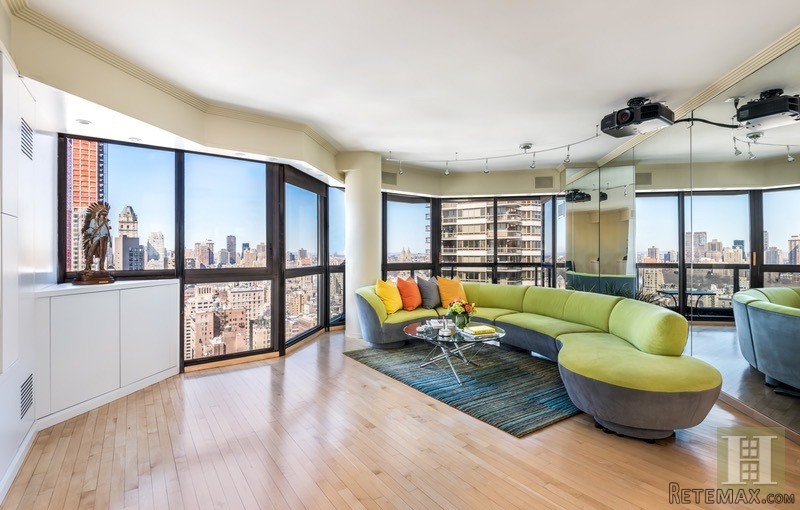 1 bedroom Apartment For Sale: 200 EAST..