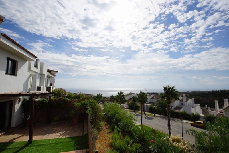 3 Bedrooms - Townhouse - Cadiz - For..