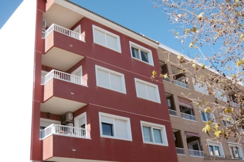 4 bedroom, 2 bathroom Apartment, (build..