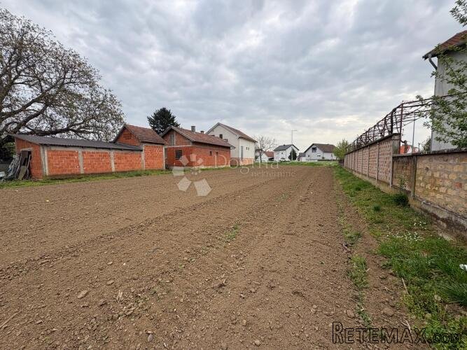 EKSKLUZIVNO! GRAĐEVINSKO ZEMLJIŠTE 6134 m² – TOP-LOKACIJA - 3