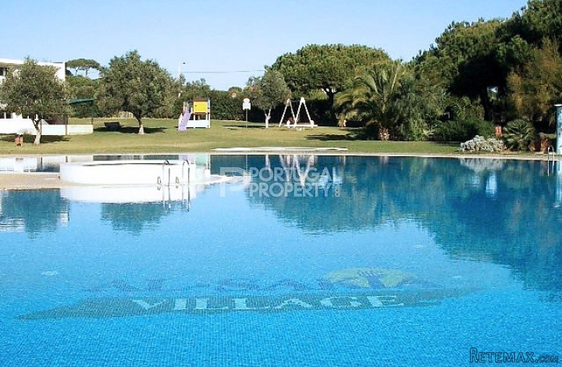 Modern And Spacious 3 Bedroom Apartment..