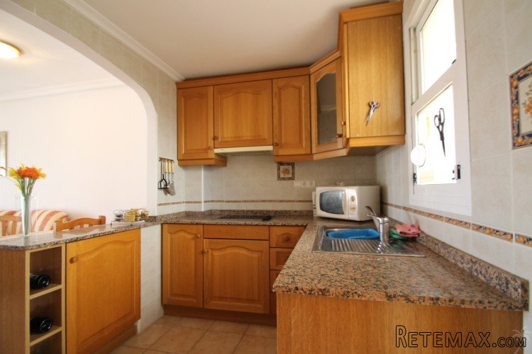 This beautiful apartment oriented to east-west, is in a.. - 5