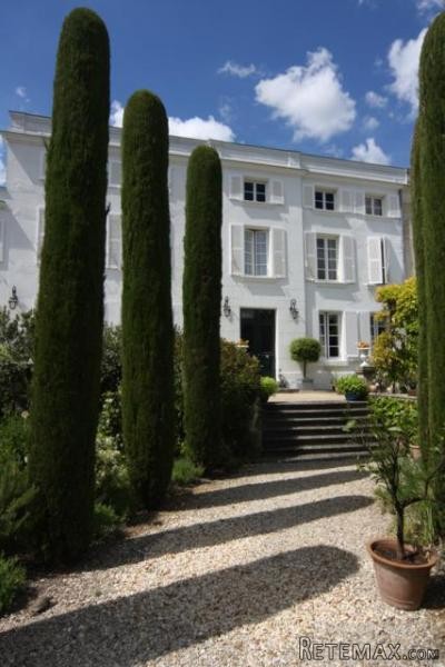 Beautiful Townhouse With Landscaped..