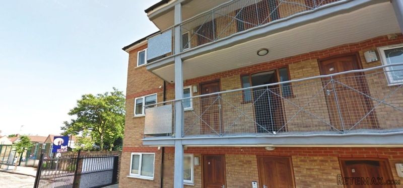 A Superb Room To Rent In Battersea..