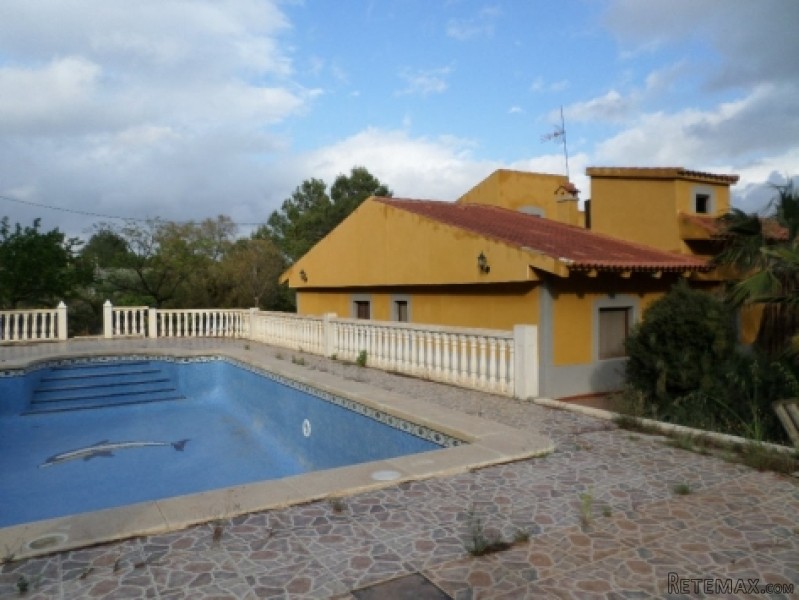 Hondon De Las Nieves , Alicante -..