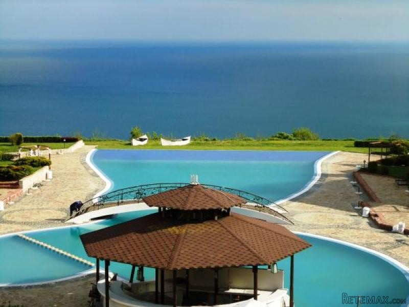 2 BED 2 BATH apartment in Mediterranean..