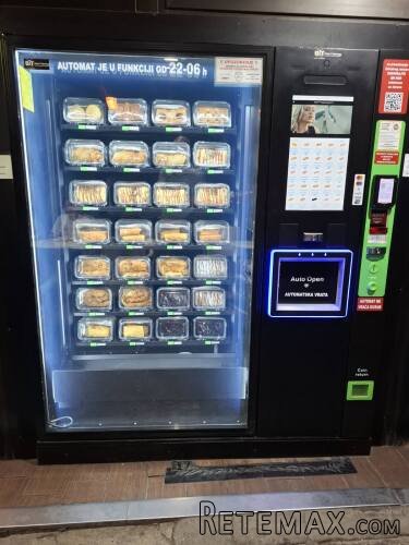 Prodajem vending mašinu TCN za prodaju raznih proizvoda