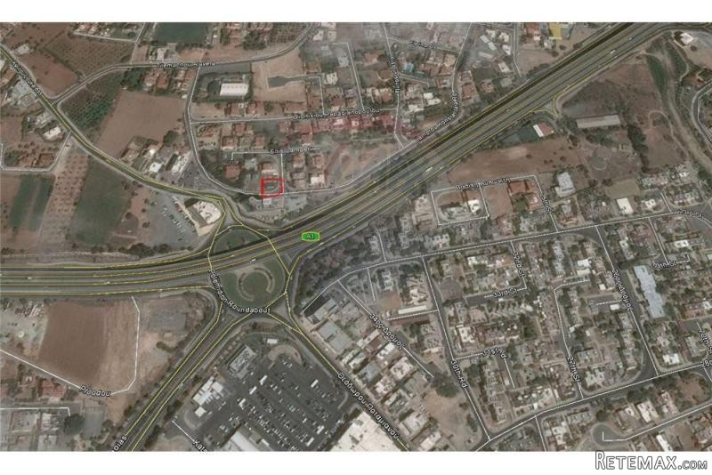 Plot of Land for Building - For Sale -..