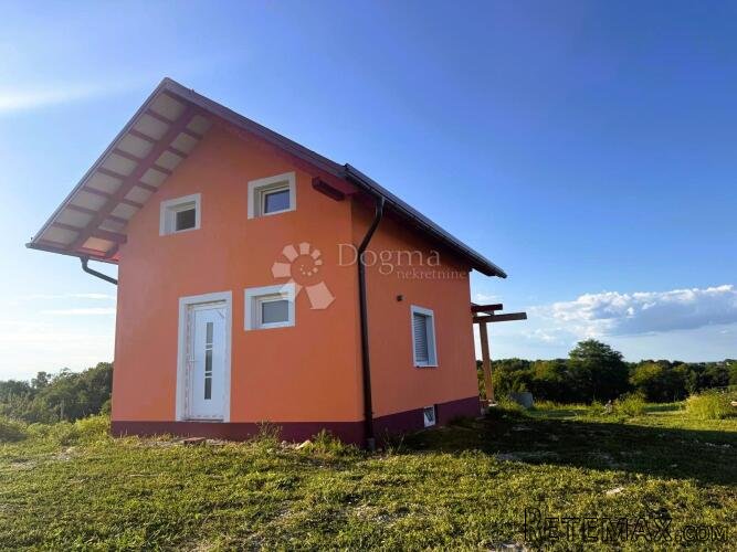 Investicijska prilika: 9694 m² zemljišta i kuća u izgradnji - 3
