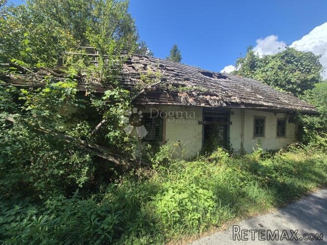 Kuća za rušenje na mirnoj lokaciji sa 3.950m² građevinskog z - 3