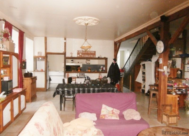 Spacious Village House Ideal Family Home - 2