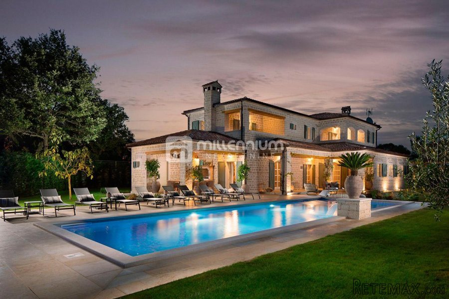 Istra, okolica Rovinja, exclusivna vila s bazenom