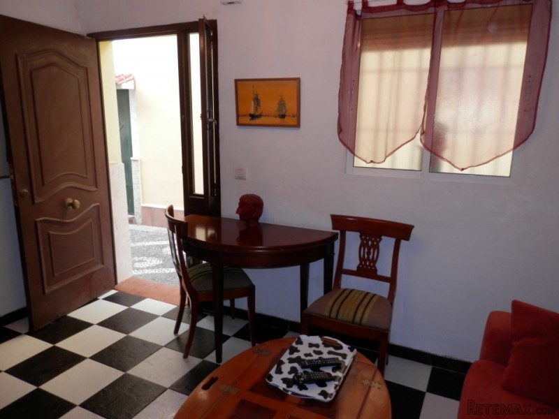 2 bedroom, 1 bathroom Townhouse, (build.. - 2