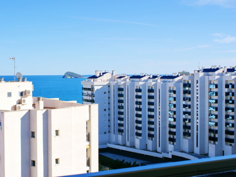 Penthouse With Sea Views In Benidorm