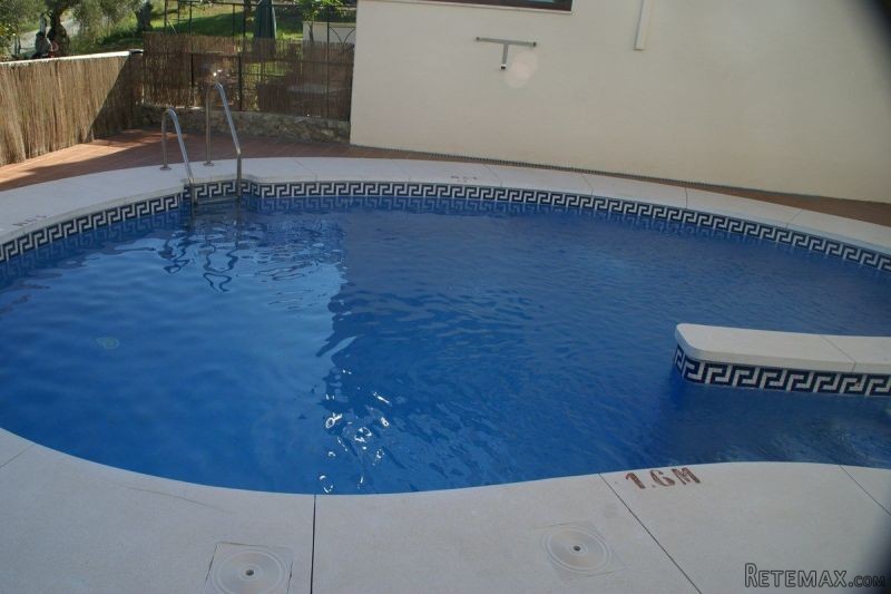 Semi-Detached for Sale in Caleta de.. - 2