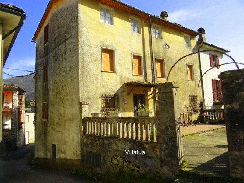 Village/town House - For Sale - - EUR.. - 2