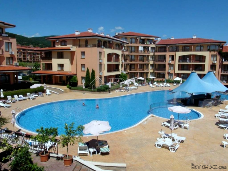 Furnished studio apartment for sale..