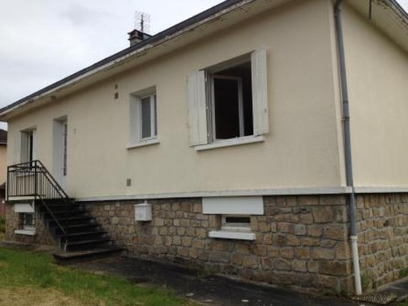 Traditional House with Garden - 2