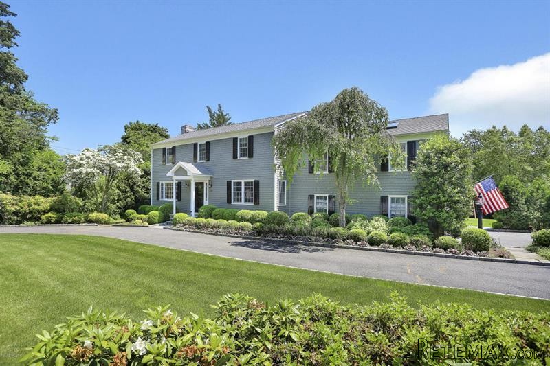 4 bedroom House For Sale: 250 Riverside.. - 2
