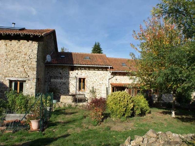 Attractively Renovated 3 Bed Stone.. - 2