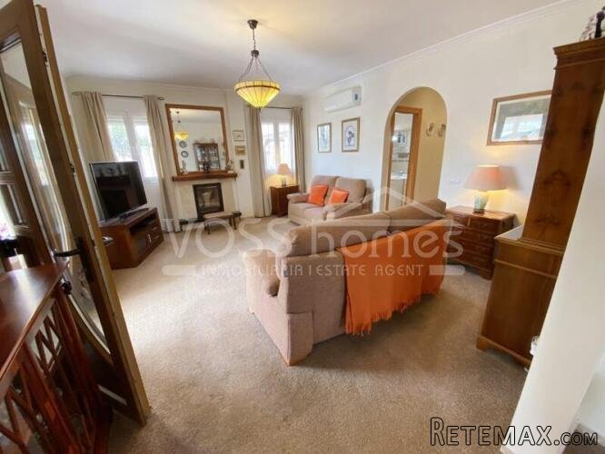 EXCLUSIVE TO VOSS HOMES - An immaculately presented.. - 12