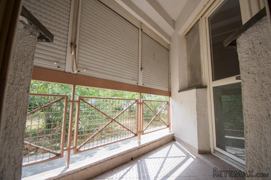 Prodajem stan u Podgorici-Stari Aerodrom 70m2 - 12