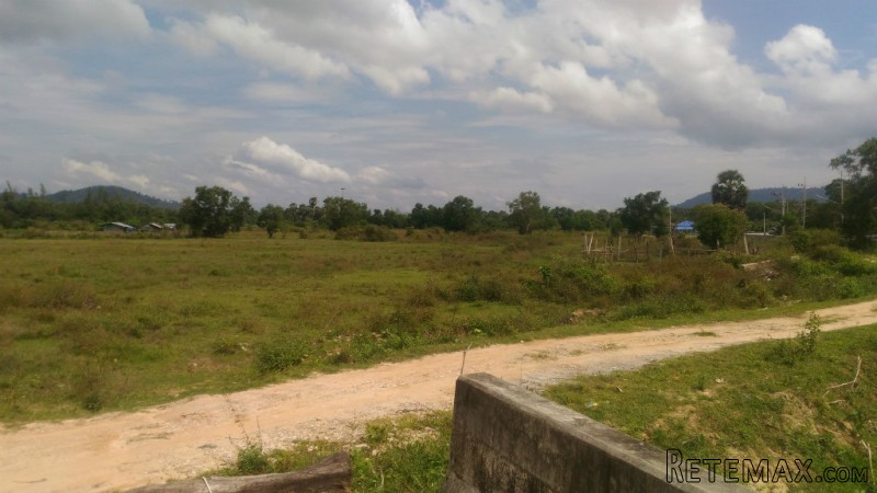 Lakeside 20 Rai Prime Development Land.. - 2