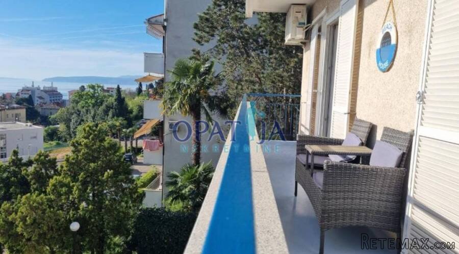 Lovran - prekrasan 2 sobni stan sa 2 balkona, na duži period - 3
