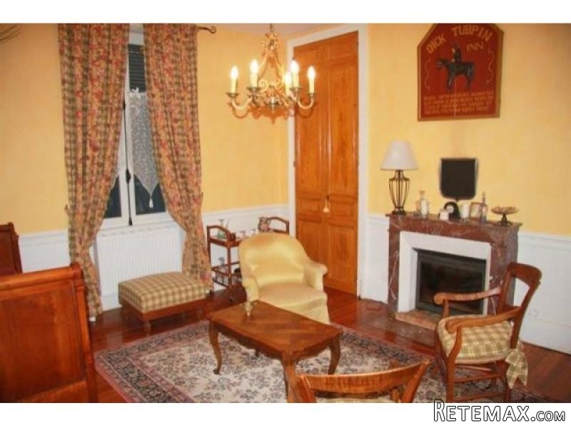 3 bedroom Character For Sale: 03000.. - 2