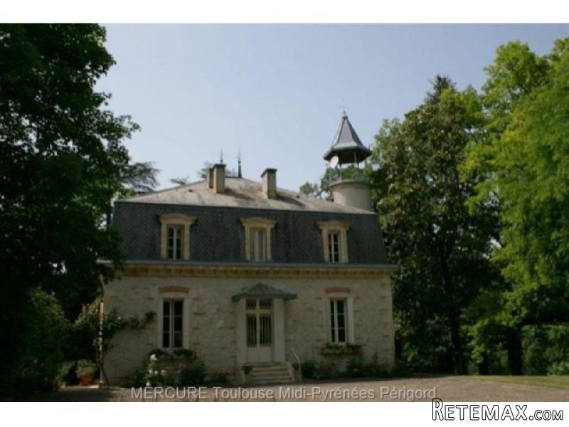5 bedroom House For Sale: 47000..