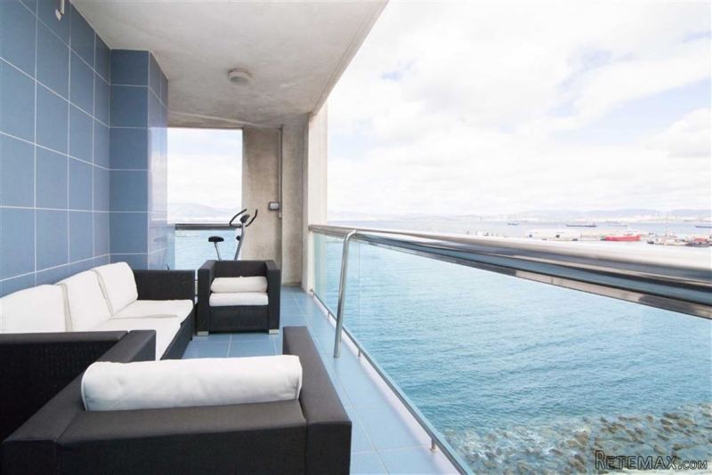 4 bed apartment in Europlaza