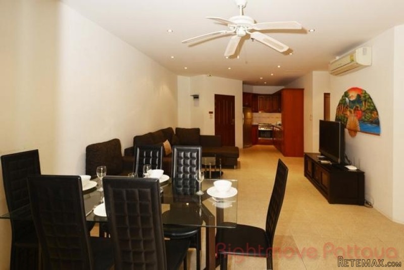 3 Bedroom Condo for sale in Pratumnak -.. - 2