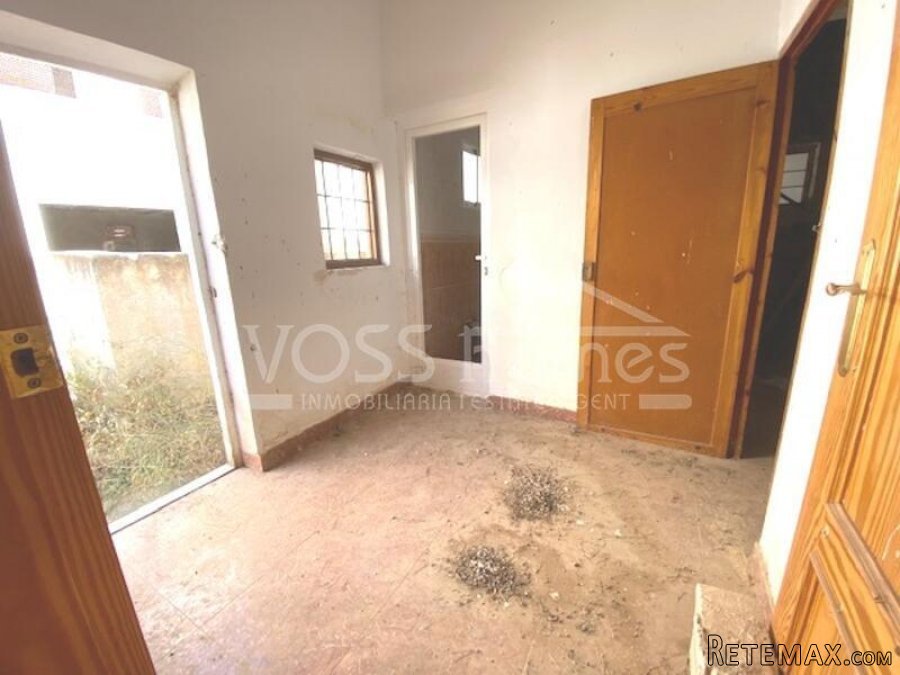 NEW LISTING TO VOSS HOMES - A single storey, 3 bed, 1 bath.. - 17