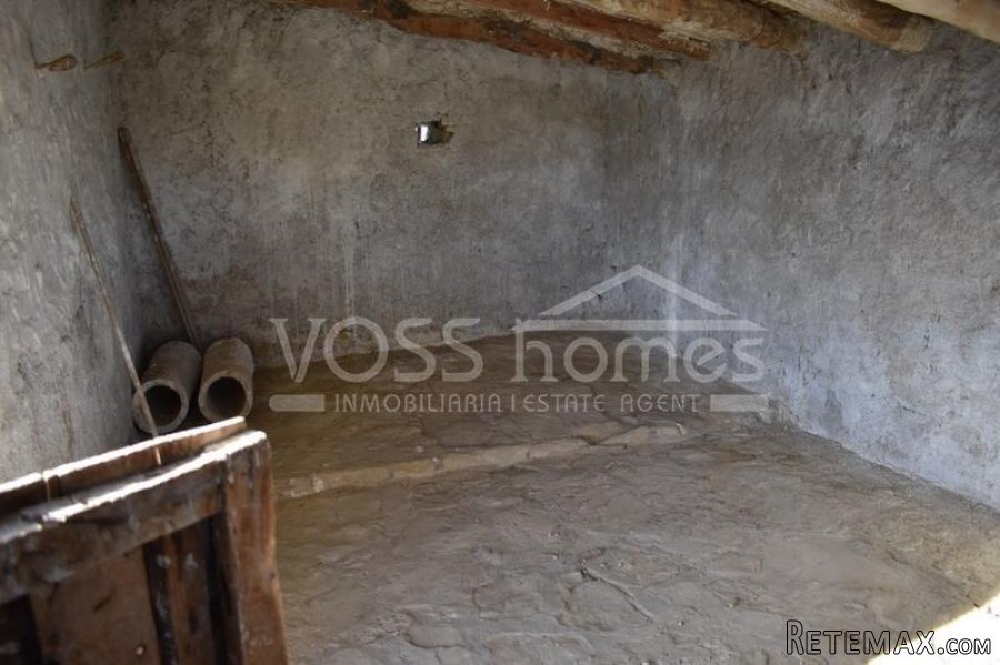 Semi Detached (but private) 2 storey country house of.. - 19
