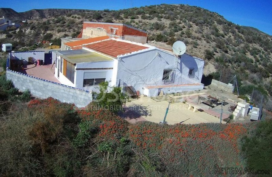 A 3 bed, 1 bath house for sale in the Huercal-Overa area of.. - 20