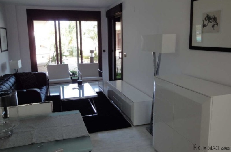 V1496 - Ground Floor 3 Bedroom, 2..