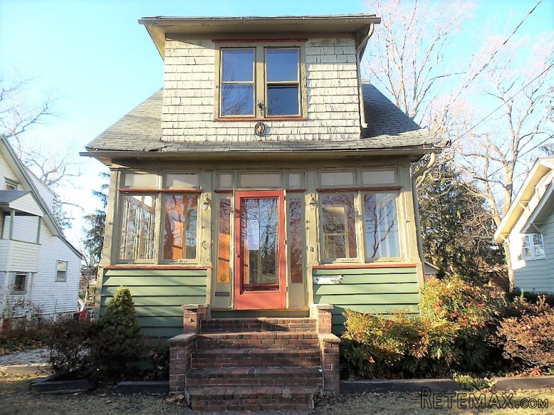 103 Jefferson Ave Stratford, NJ, 08084..