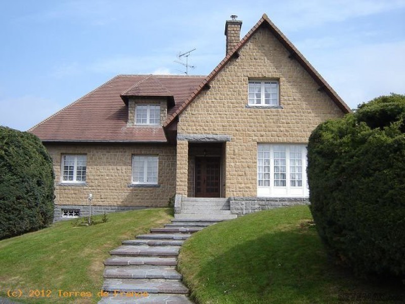 4 Bedrooms - House - Basse-Normandie -..