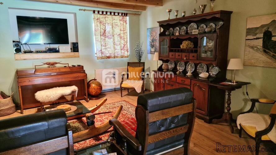 Gorski Kotar, Mrkopalj, 202m2, kuća s terasom i saunom - 2