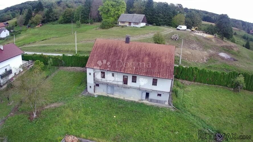 Kuća starina djelomično renovirana sa 34.390m² zemljišta! - 2