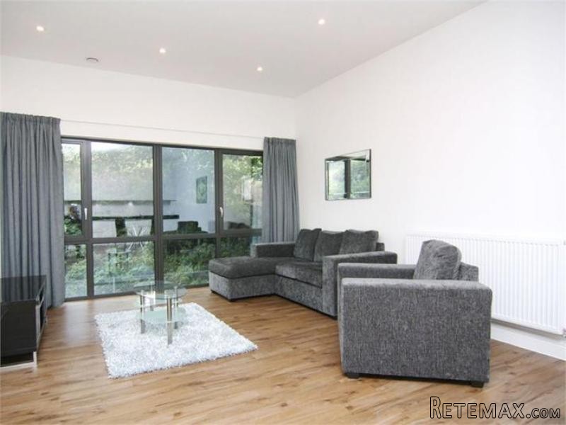 Gwynne Road SW11 3GL