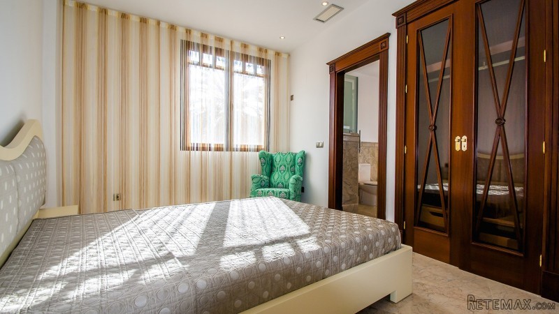 2 Bedroom Ground Floor Apartment - 2