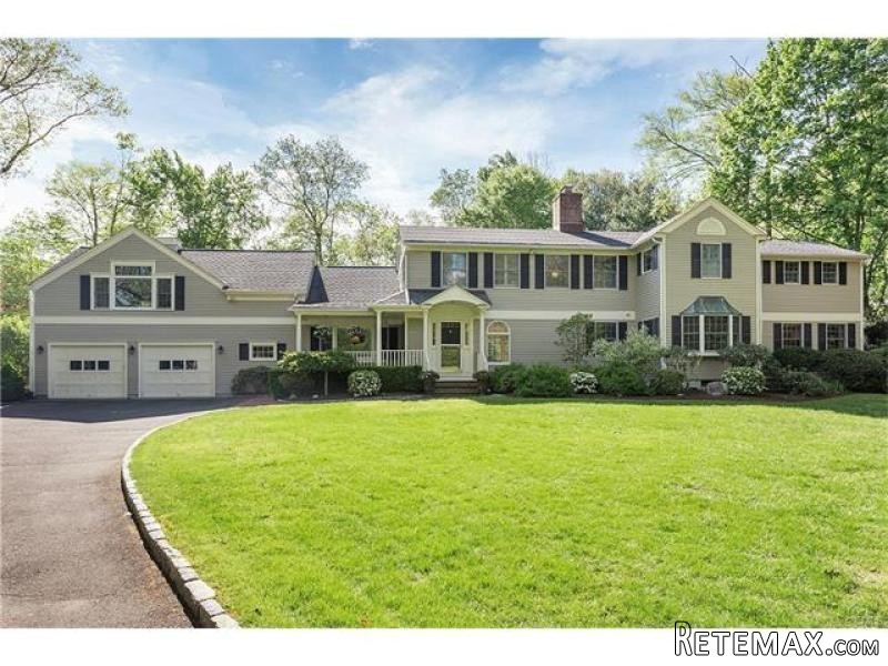 6 bedroom House For Sale: 34 STURGES..
