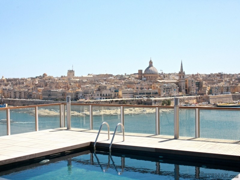 Penthouse Tigne Point, Sliema - 600sqm.. - 2
