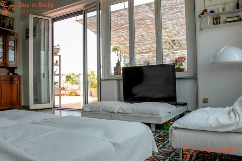 3 bedroom PentHouse For Sale: Catania.. - 2